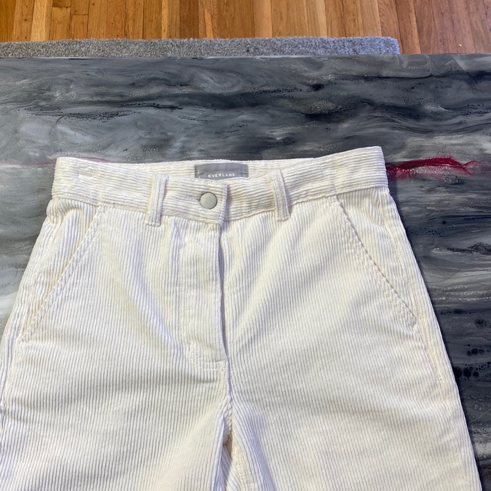 EVERLANE- The Corduroy Straight Leg Crop Pant Off-White